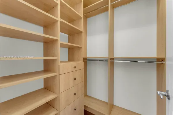 $25,000 | 797 Ridgewood Road, Key Biscayne, FL 33149