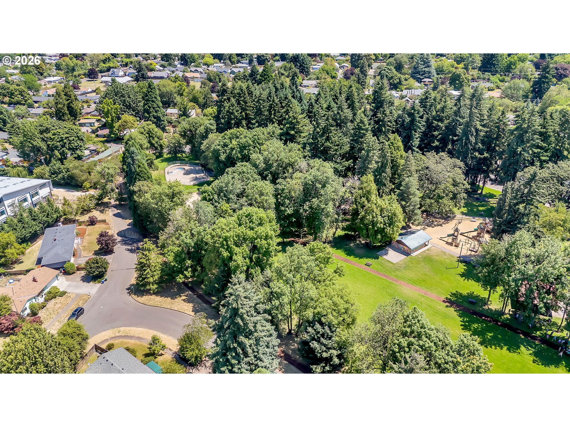 681 Hatton Avenue Eugene, OR 97404 - Photo 5 of 46