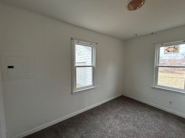 4715 50th Avenue Moline, IL 61265 - Photo 21 of 22 an empty room with a window