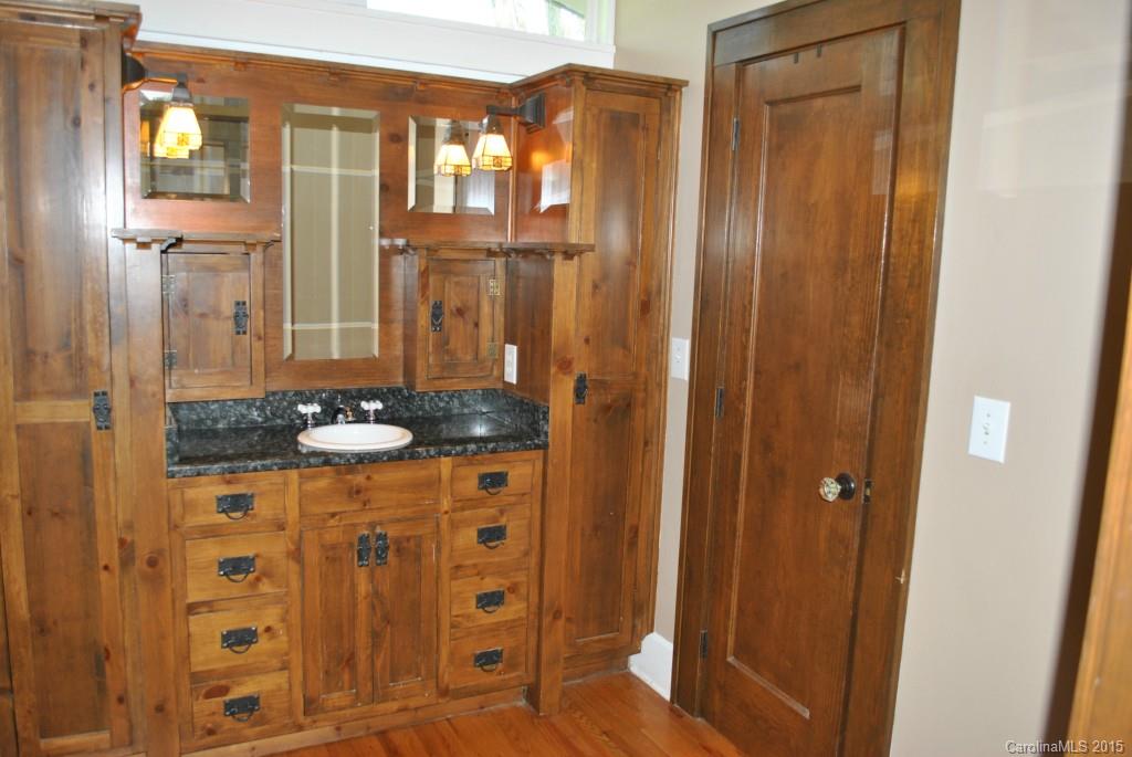2144 Park Road Charlotte, NC 28203 - Photo 17 of 24