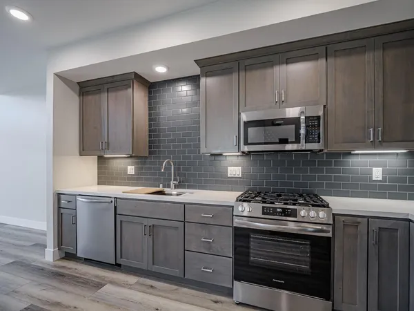 $1,199,000 | 111 Aptos Vlg Way, Unit 4, Aptos, CA 95003