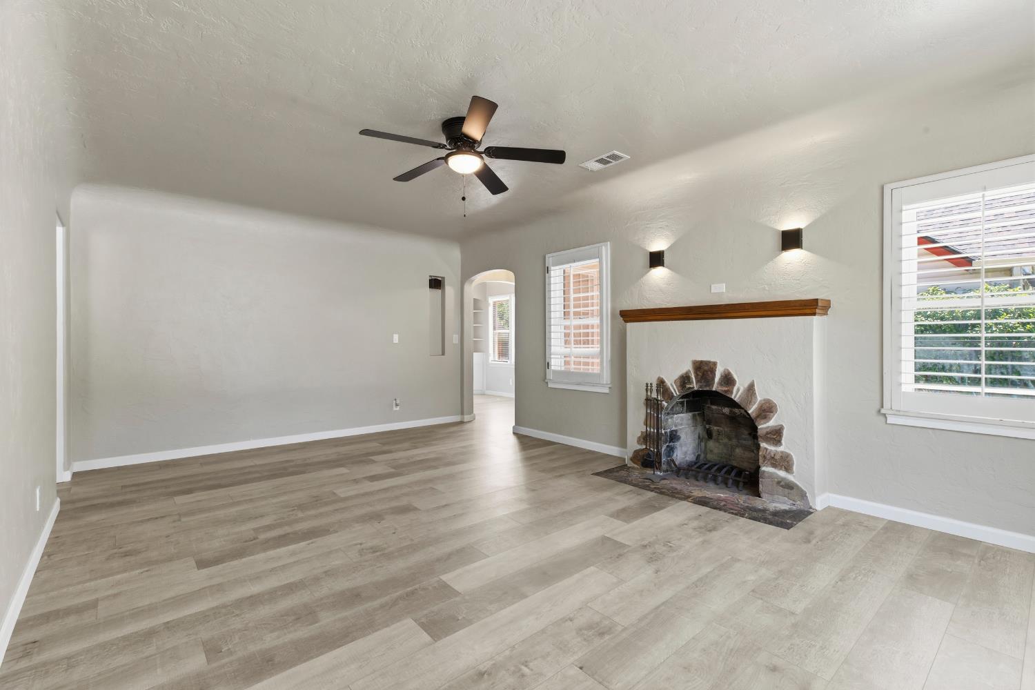 219 Sunset Boulevard Modesto, CA 95351 - Photo 11 of 37