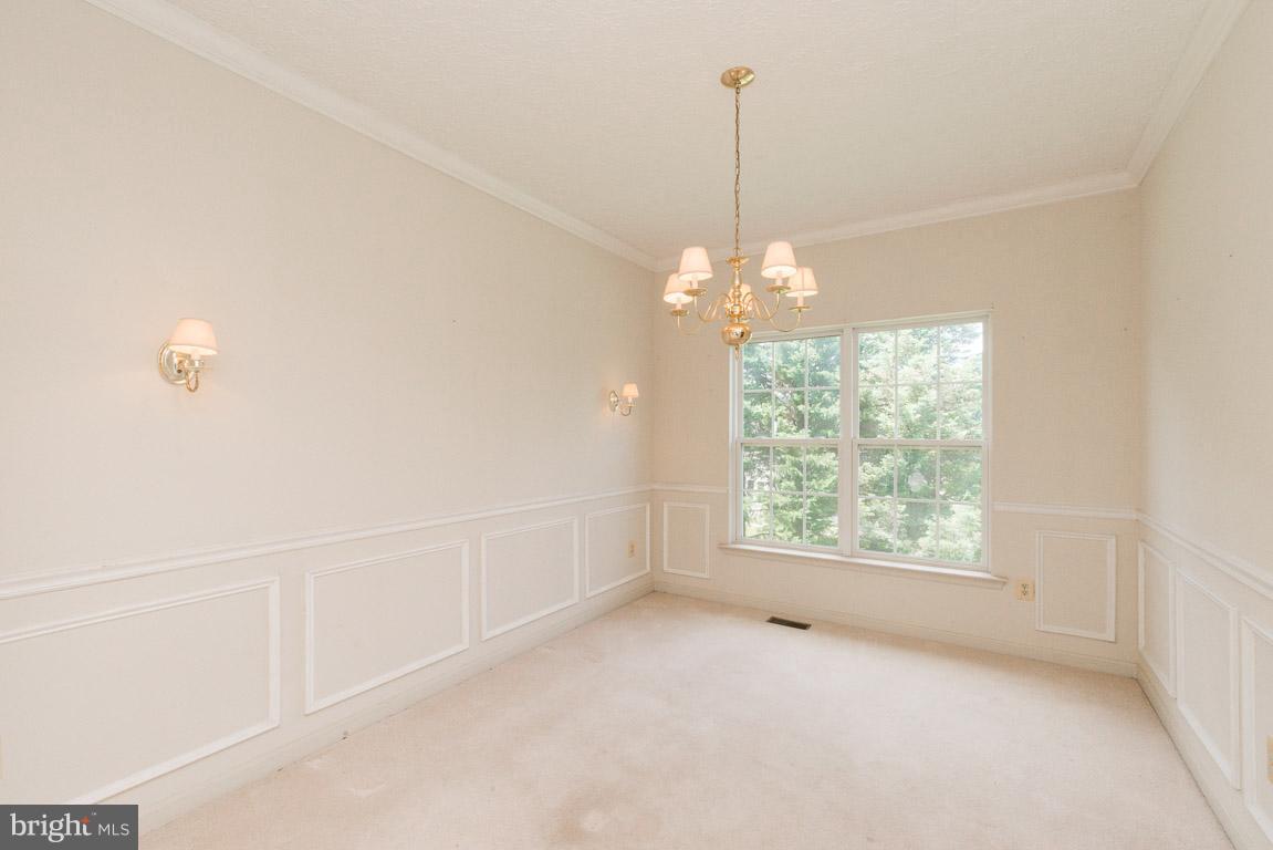 702 Henderson Road Bel Air, MD 21014 - Photo 10 of 26 Interior (General)