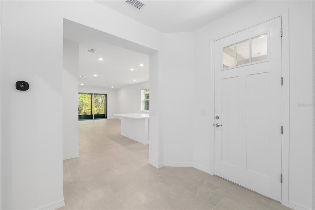 9656 Southwest 108th Terrace Road Ocala, FL 34481 - Photo 9 of 49 Gallery Image 9