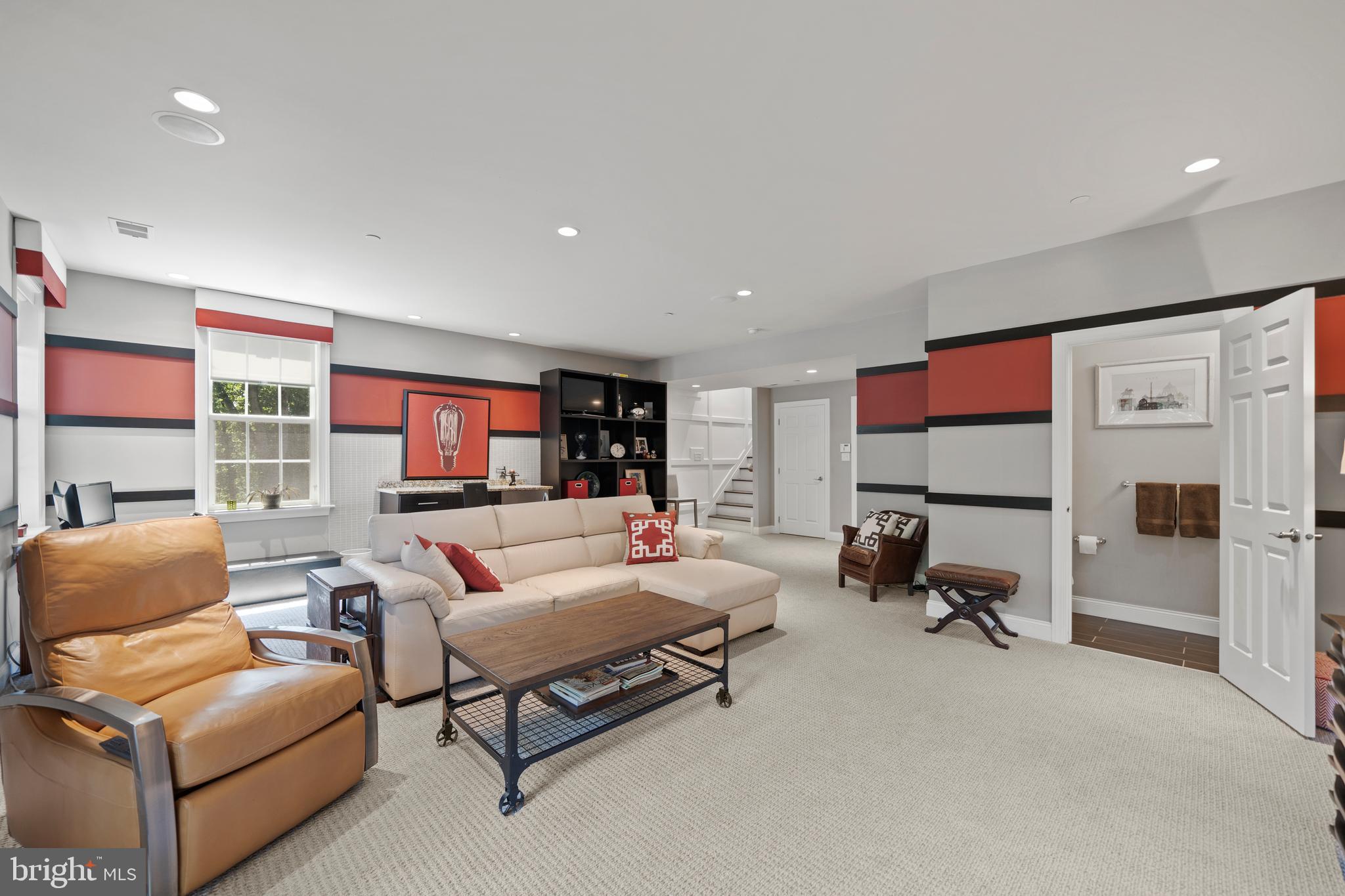 301 Corvus Circle Springfield, PA 19064 - Photo 15 of 58