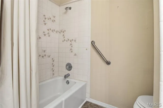 $320,000 | 514 Stephanie Lane, Manchester, MO 63011