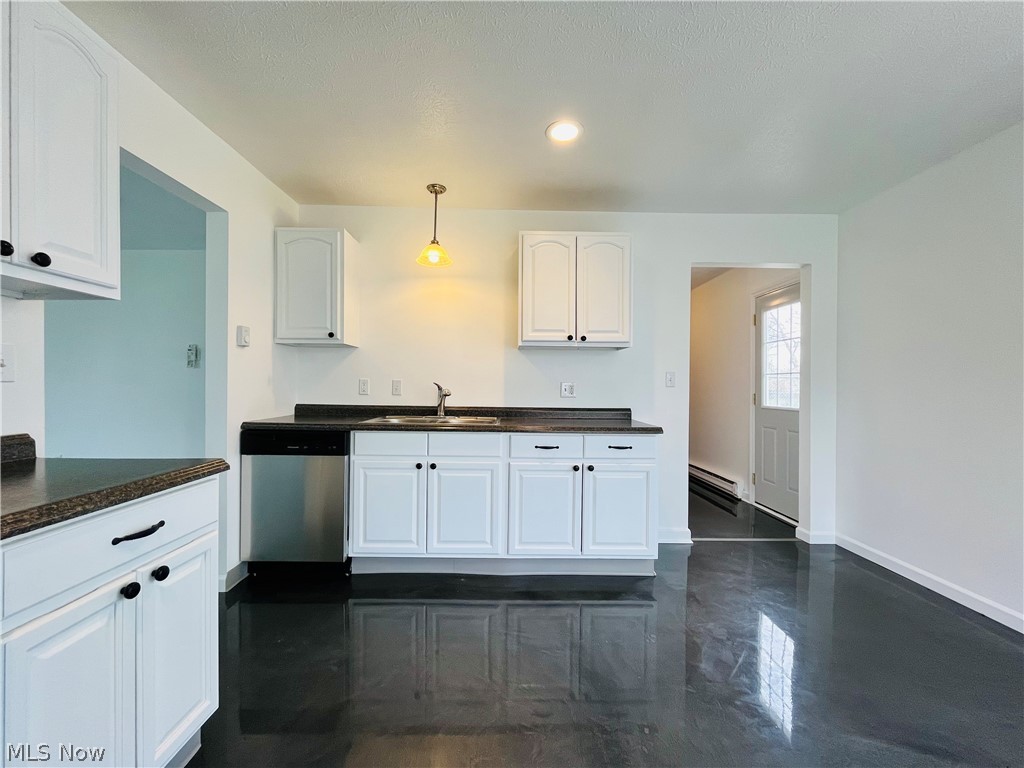 7063 Lake Road Madison, OH 44057 - Photo 5 of 42