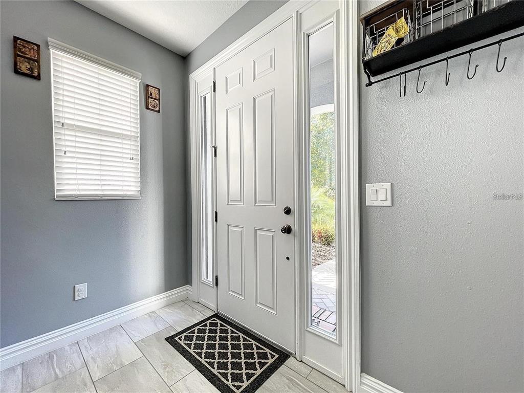 14322 Parkside Ridge Way Lithia, FL 33547 - Photo 12 of 33