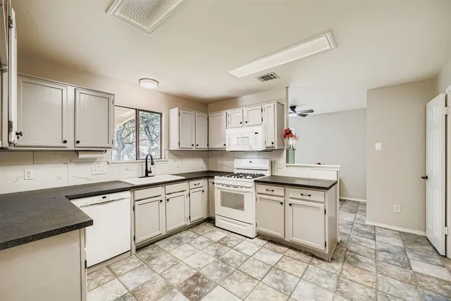 $399,900 | 8223 Monona Avenue, Austin, TX 78717