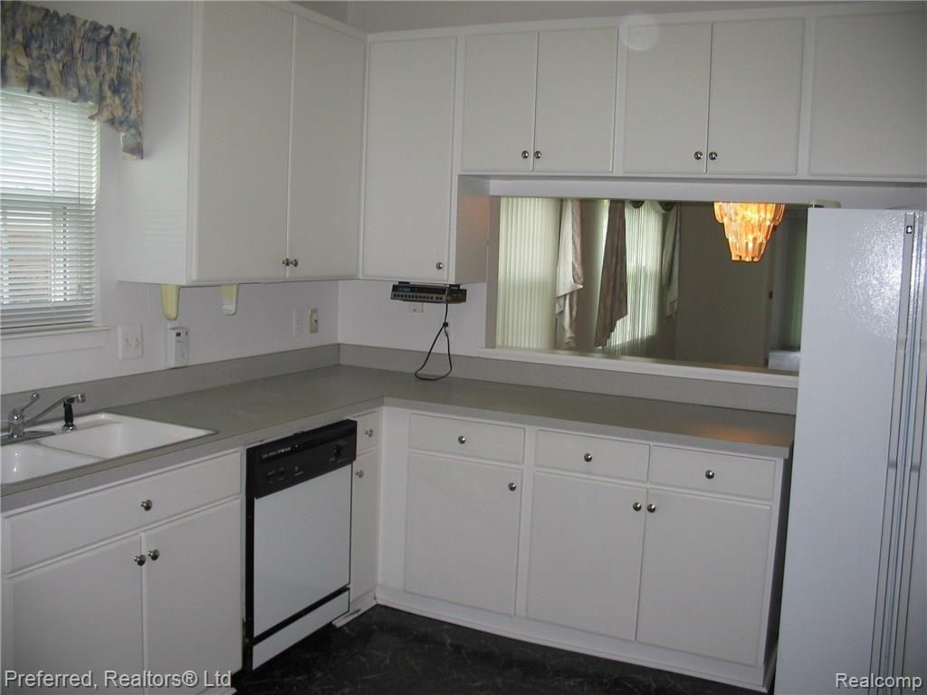 30812 Golden Ridge, Unit 171 Novi, MI 48377 - Photo 11 of 28