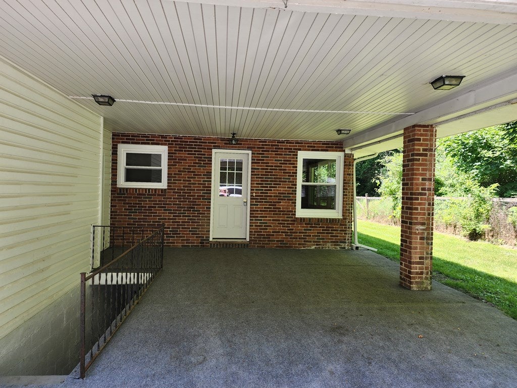 11496 Standing Stone Road Huntingdon, PA 16652 - Photo 15 of 20 Gallery Image 15