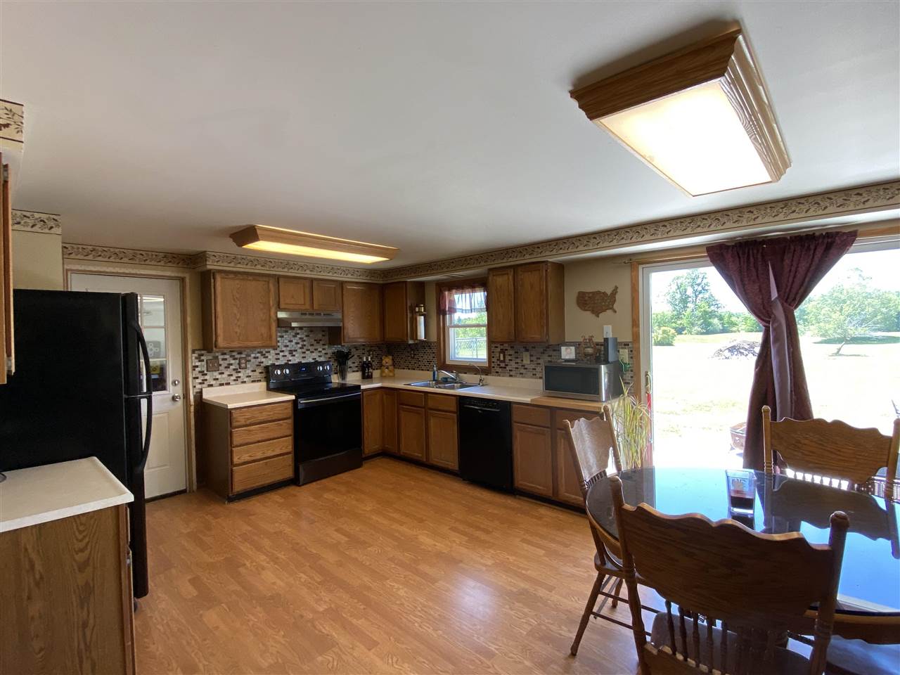 1449 Braidwood Road Memphis, MI 48041 - Photo 10 of 28