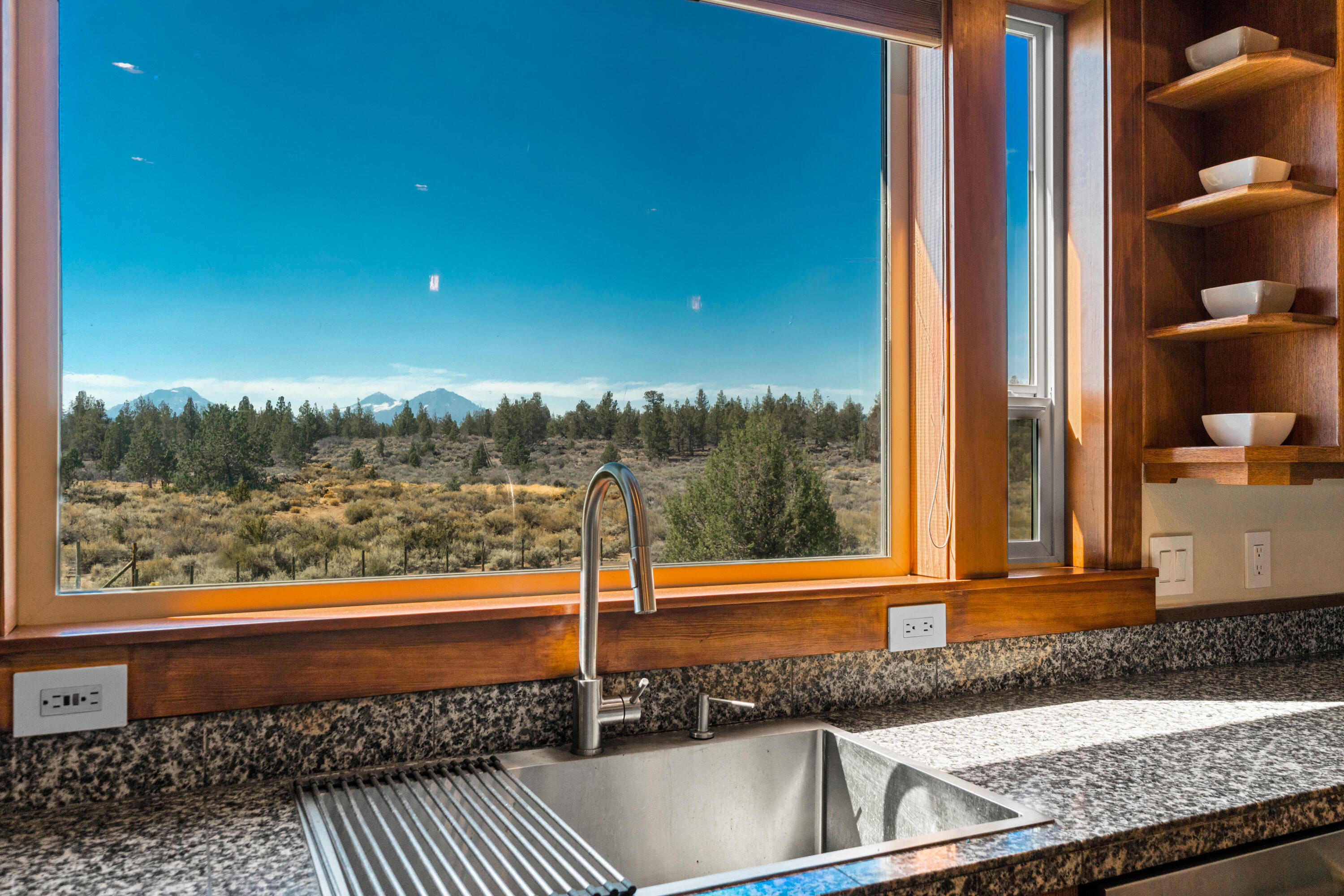67395 Fryrear Road Bend, OR 97703 - Photo 23 of 71 24. Kitchen window