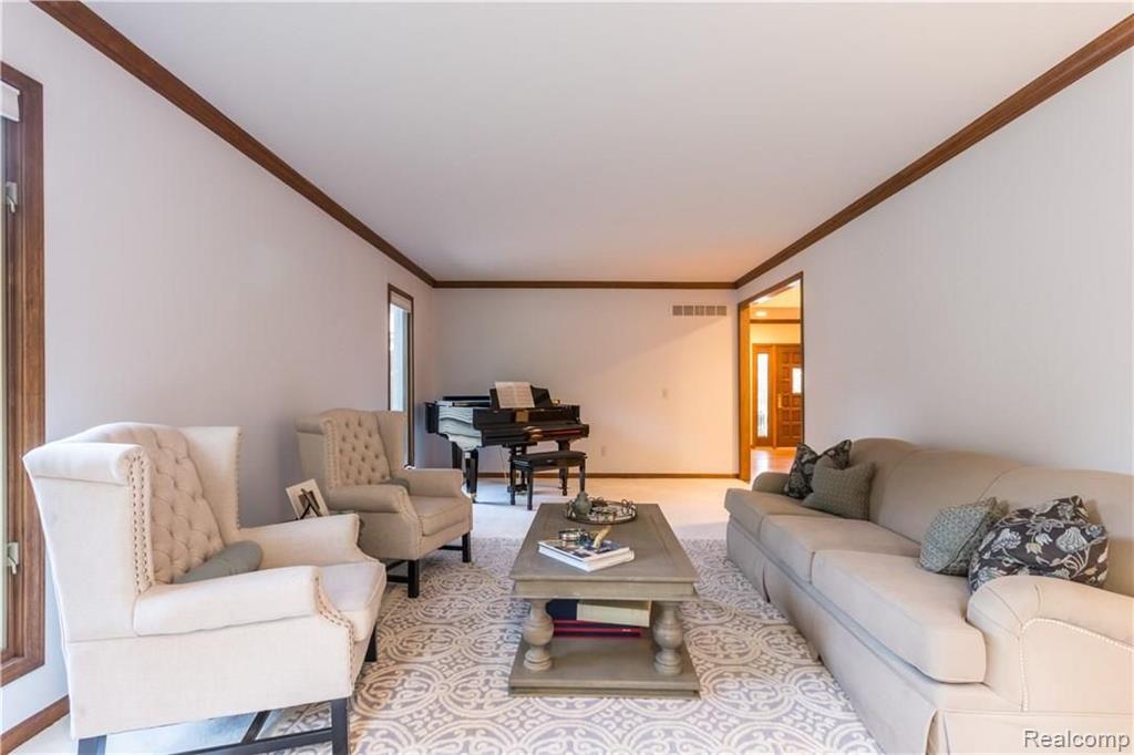 2849 Eagle Drive Rochester Hills, MI 48309 - Photo 25 of 50