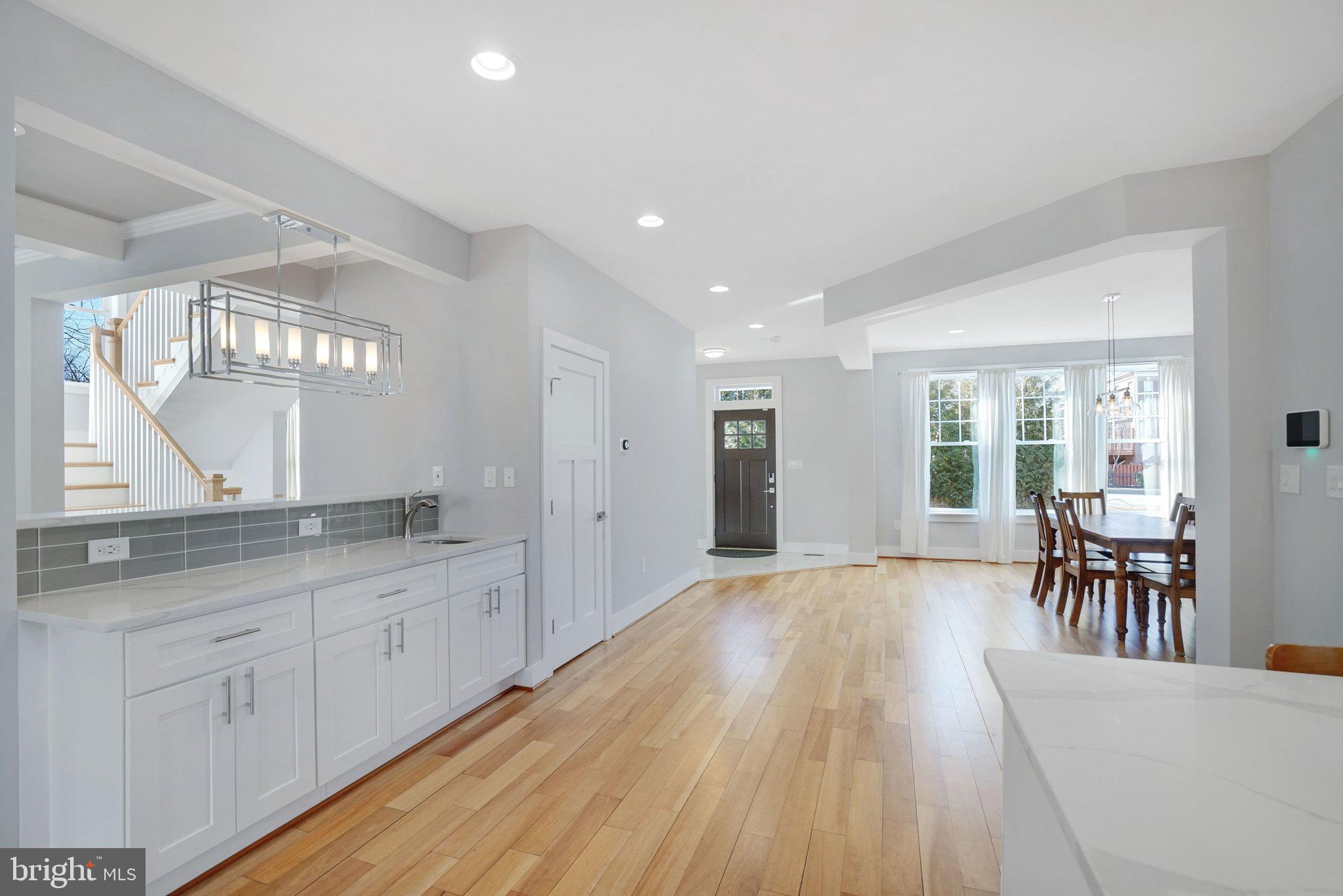 3731 Duke Street Alexandria, VA 22304 - Photo 15 of 57
