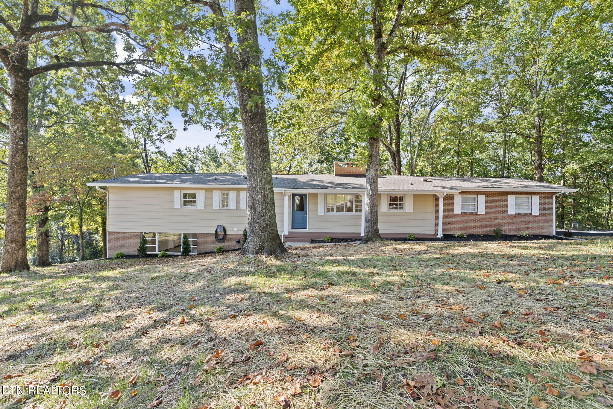 101 Morgan Road Oak Ridge, TN 37830 - Photo 1 of 39 1-web-or-mls-Mrgn101 (114)