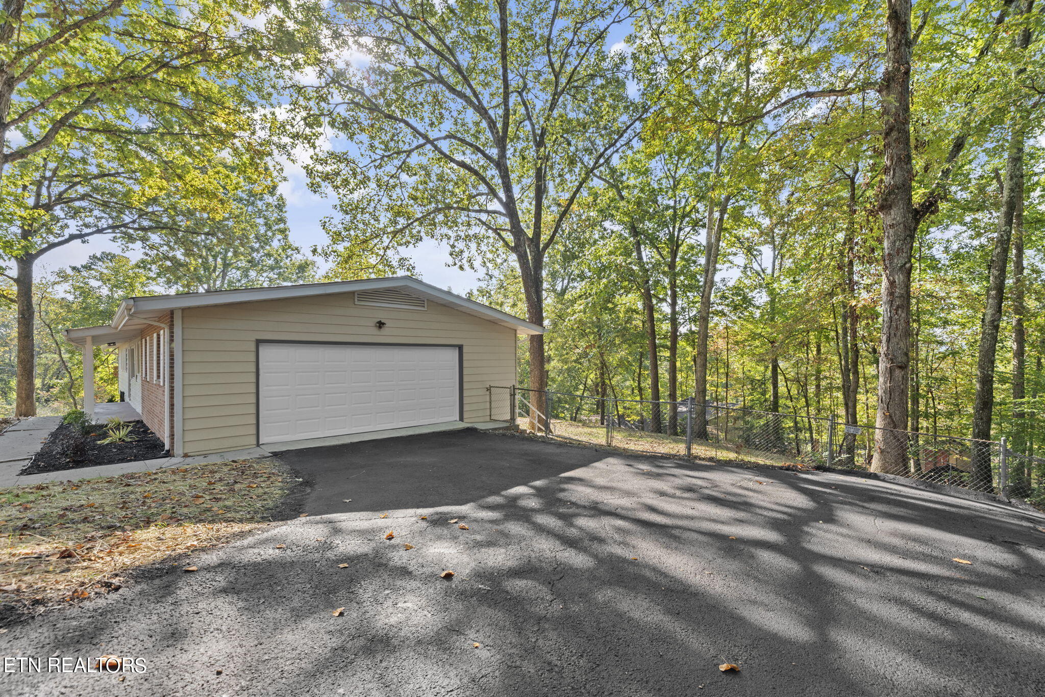 101 Morgan Road Oak Ridge, TN 37830 - Photo 33 of 39 34-web-or-mls-Mrgn101 (85)