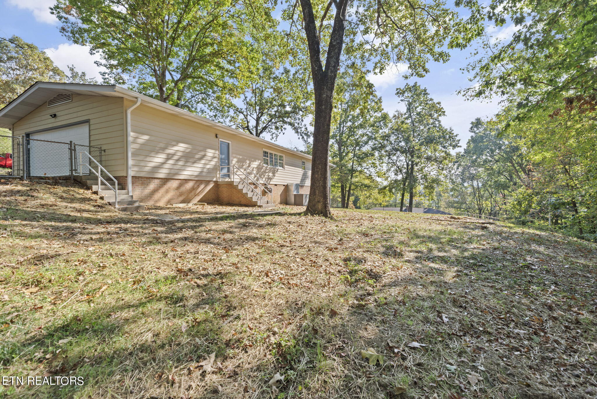 101 Morgan Road Oak Ridge, TN 37830 - Photo 35 of 39 36-web-or-mls-Mrgn101 (102)