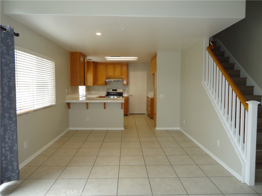 6032 Kendrick Drive Riverside, CA 92507 - Photo 9 of 24