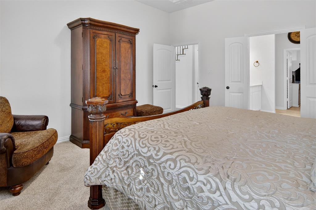 157 Misty Mountain Lane Rhome, TX 76078 - Photo 16 of 40 Primary Bedroom