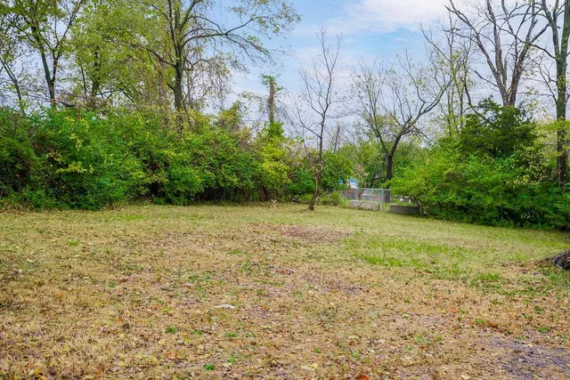 $220,000 | 4812 Blue Ridge Cutoff, Kansas City, MO 64129