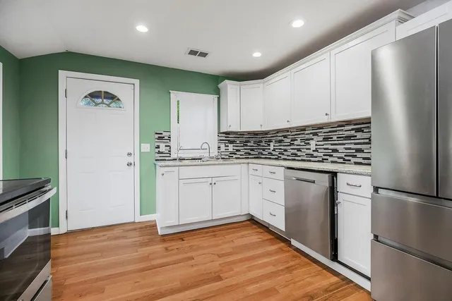 $220,000 | 4812 Blue Ridge Cutoff, Kansas City, MO 64129