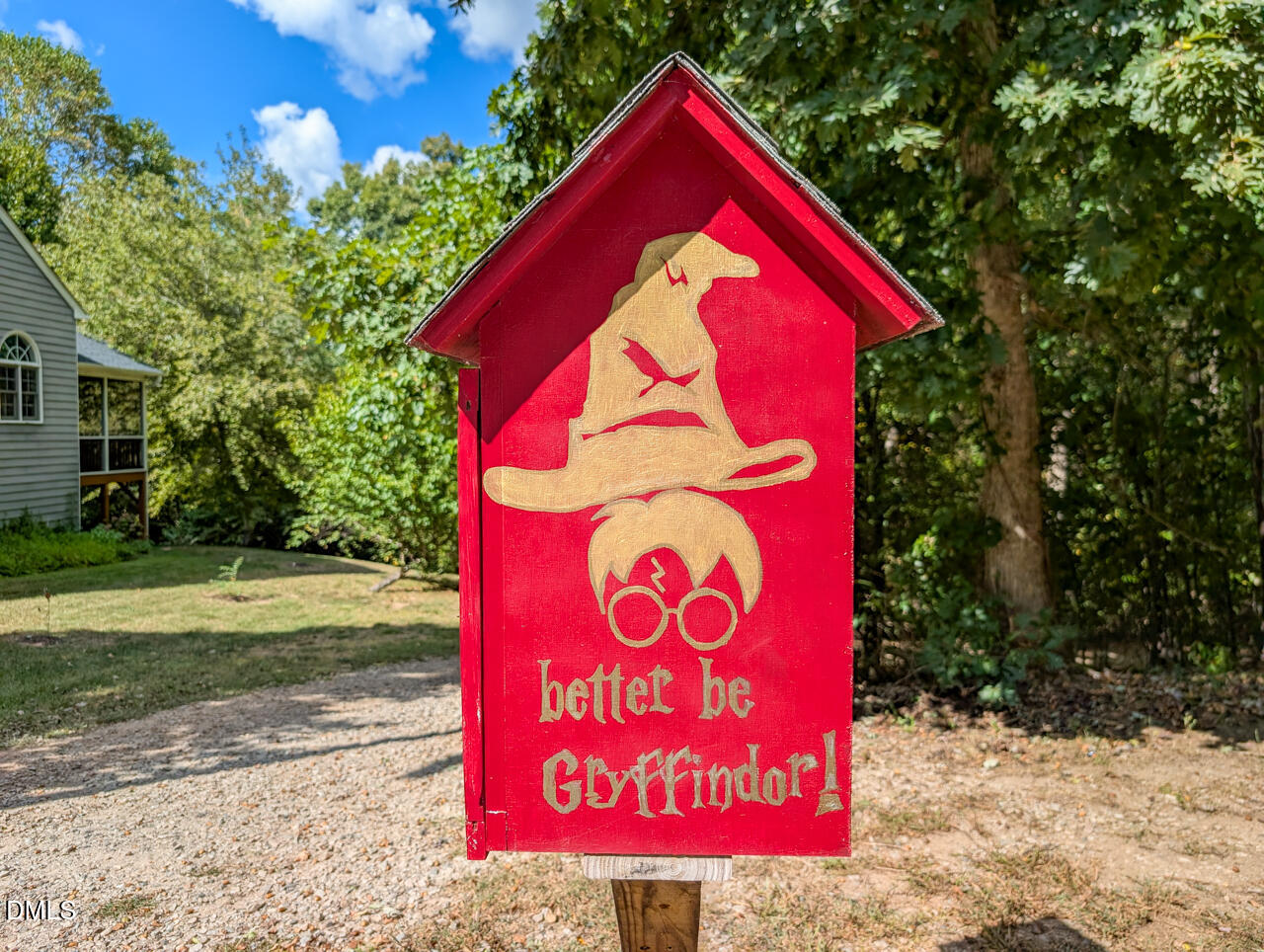 408 Intern Way Durham, NC 27713 - Photo 25 of 27 a sign that is on the side of a road