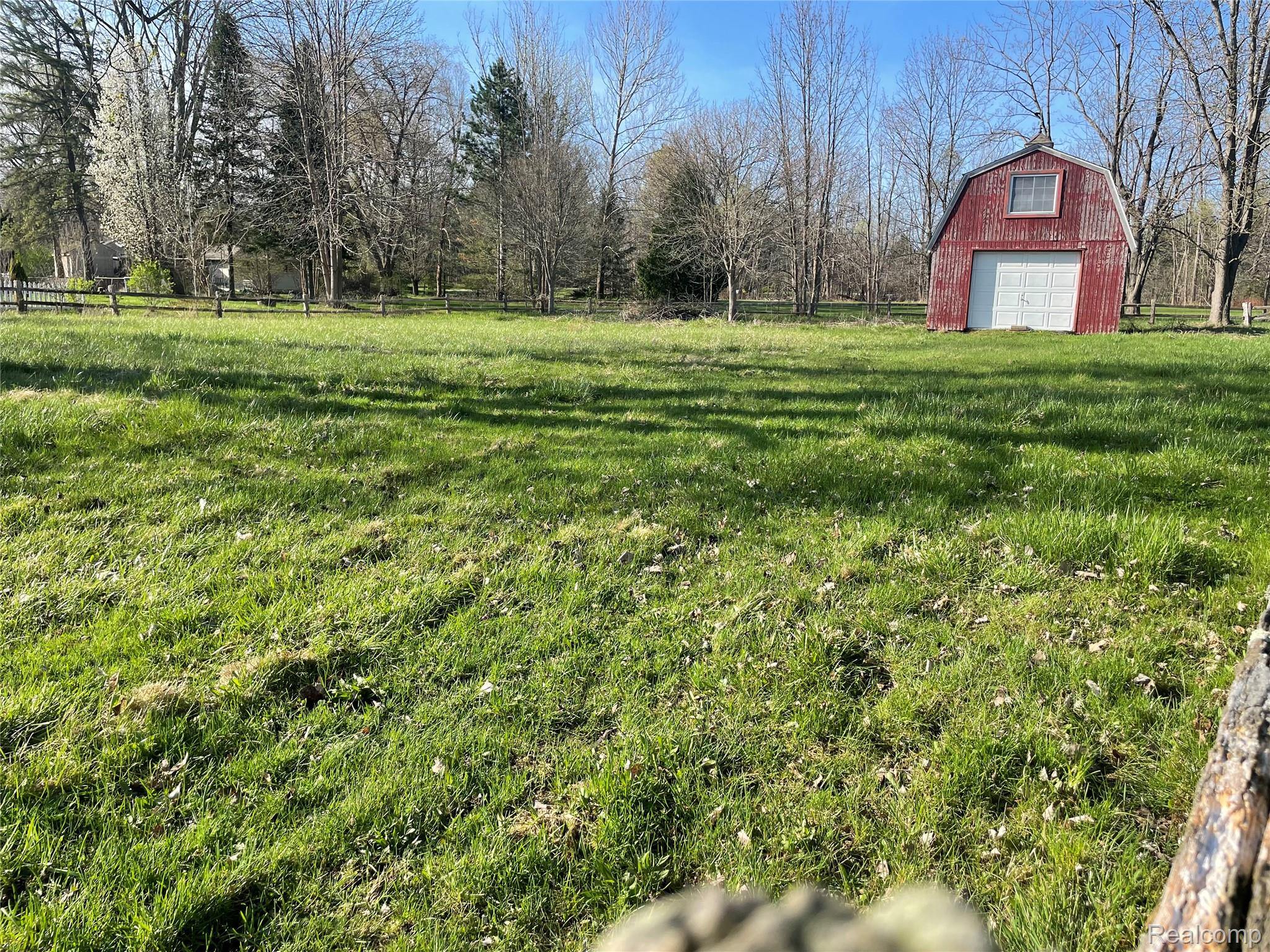 Lot 3 Elmhurst Drive Howell, MI 48843 - Photo 3 of 3 IMG_5651.jpeg