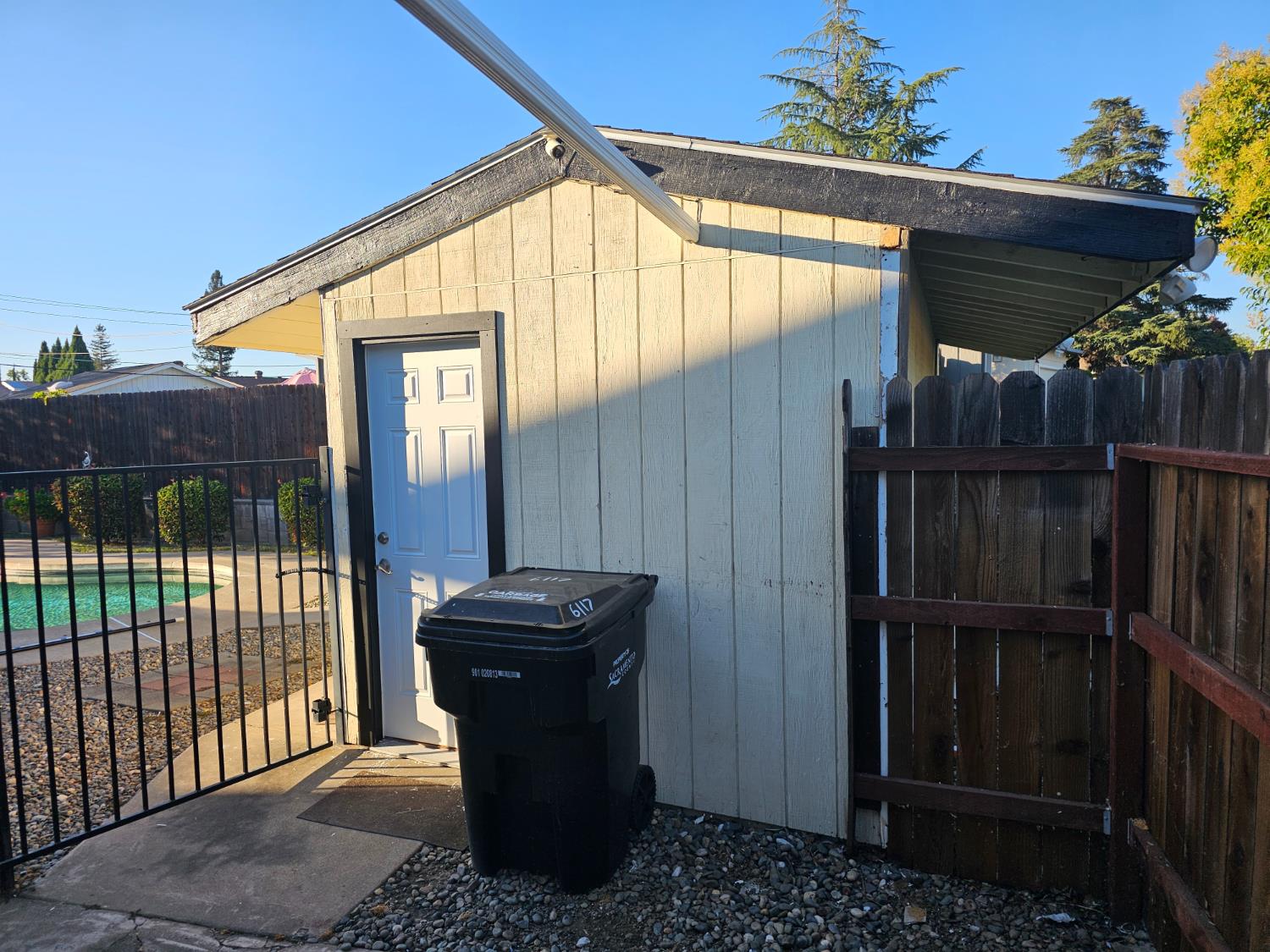 6117 Rutland Drive Carmichael, CA 95608 - Photo 23 of 40