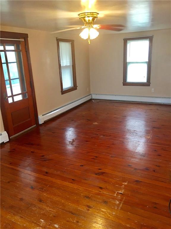 12189 State Rte 422 Kittanning, PA 16201 - Photo 15 of 25 Living Room