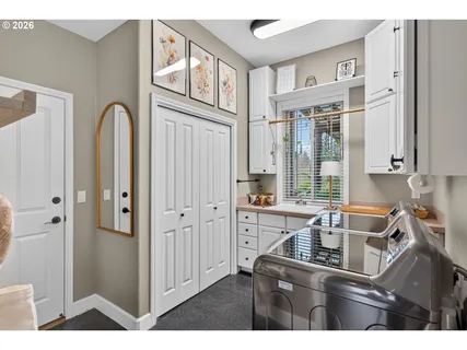 $1,200,000 | 14302 Northwest Dunbar Lane, Portland, OR 97231
