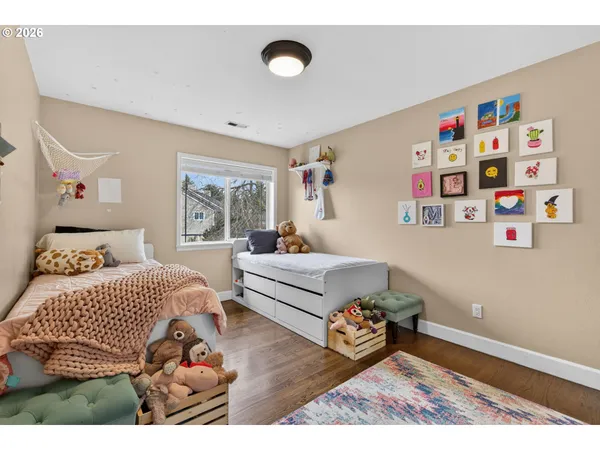$1,200,000 | 14302 Northwest Dunbar Lane, Portland, OR 97231