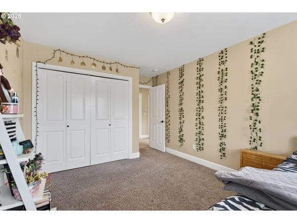 $1,200,000 | 14302 Northwest Dunbar Lane, Portland, OR 97231