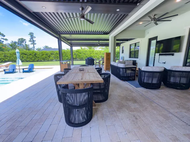 $4,399,000 | 8208 Southeast Red Root Way, Jupiter, FL 33458