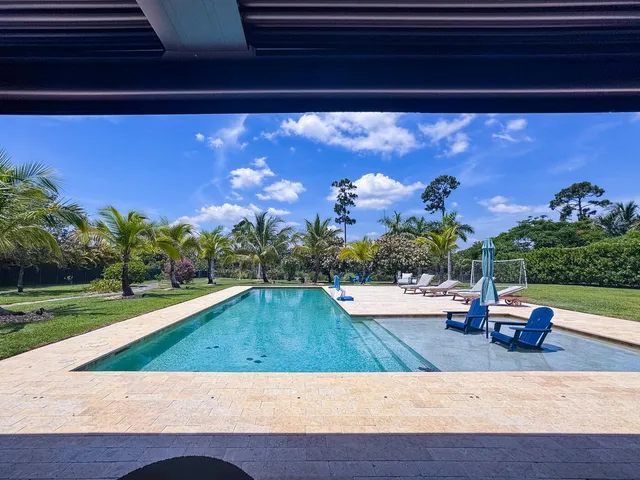 $4,399,000 | 8208 Southeast Red Root Way, Jupiter, FL 33458