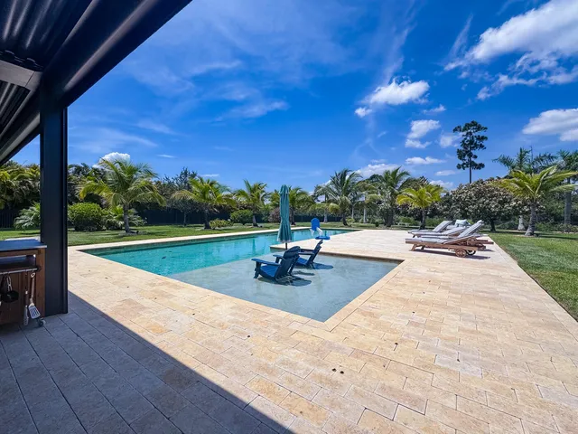$4,399,000 | 8208 Southeast Red Root Way, Jupiter, FL 33458