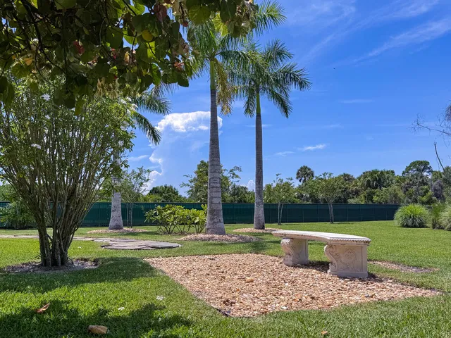 $4,399,000 | 8208 Southeast Red Root Way, Jupiter, FL 33458