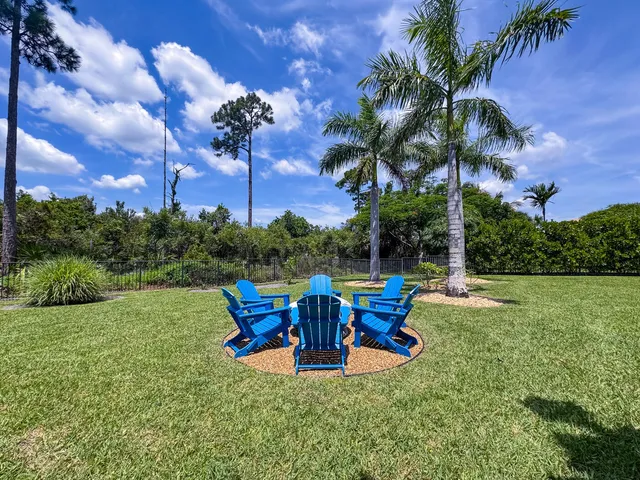 $4,399,000 | 8208 Southeast Red Root Way, Jupiter, FL 33458