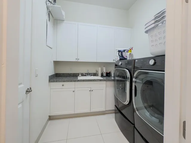 $4,399,000 | 8208 Southeast Red Root Way, Jupiter, FL 33458