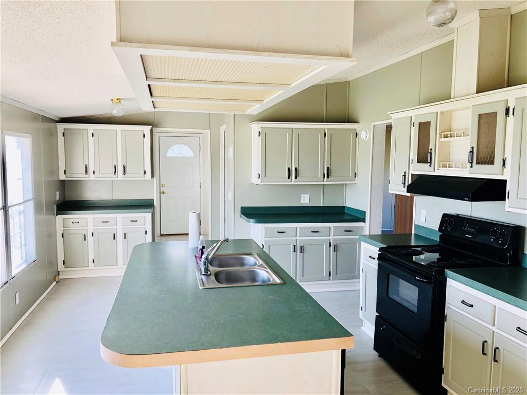242 Lindsey Farm Road Stony Point, NC 28678 - Photo 13 of 31 Gallery Image 13