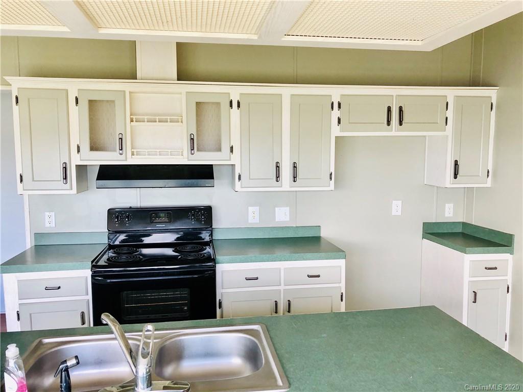 242 Lindsey Farm Road Stony Point, NC 28678 - Photo 14 of 31 Gallery Image 14