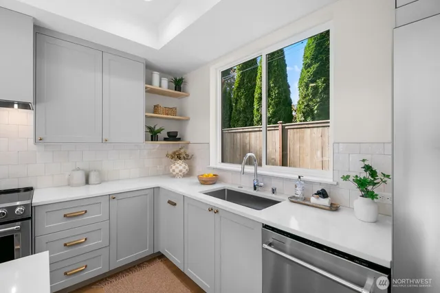 $760,000 | 10045 8th Avenue Northwest, Seattle, WA 98177