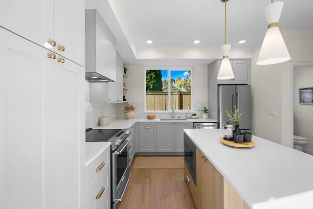 $760,000 | 10045 8th Avenue Northwest, Seattle, WA 98177