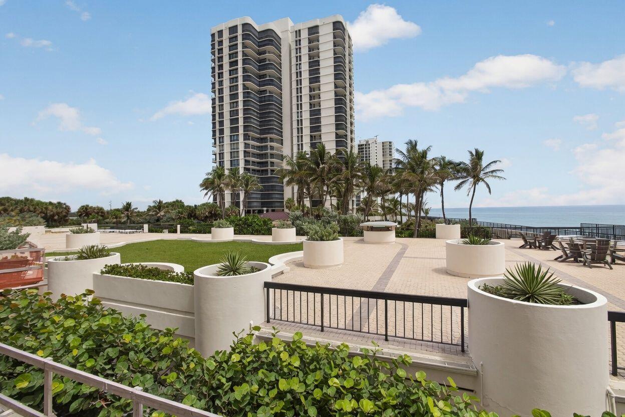 5380 North Ocean Drive, Unit 2E Riviera Beach, FL 33404 - Photo 46 of 62 40-web-or-mls-1MyLF