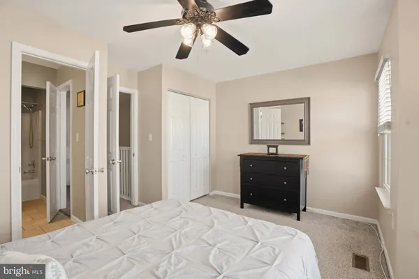 $275,000 | 1318 Hampshire Drive, Unit D, Frederick, MD 21702