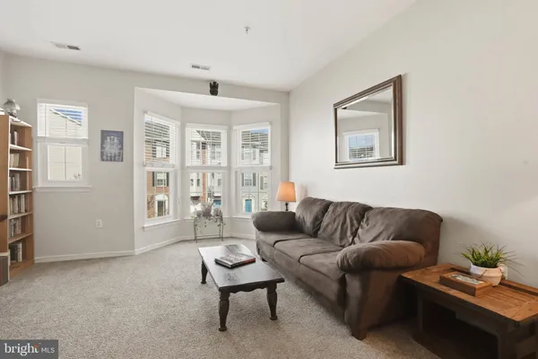 $275,000 | 1318 Hampshire Drive, Unit D, Frederick, MD 21702