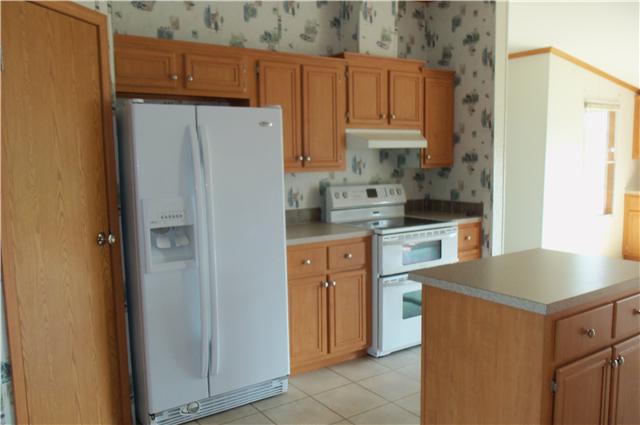 7556 Murfreesboro Road Lebanon, TN 37090 - Photo 3 of 19 Open Kitchen w/Pantry