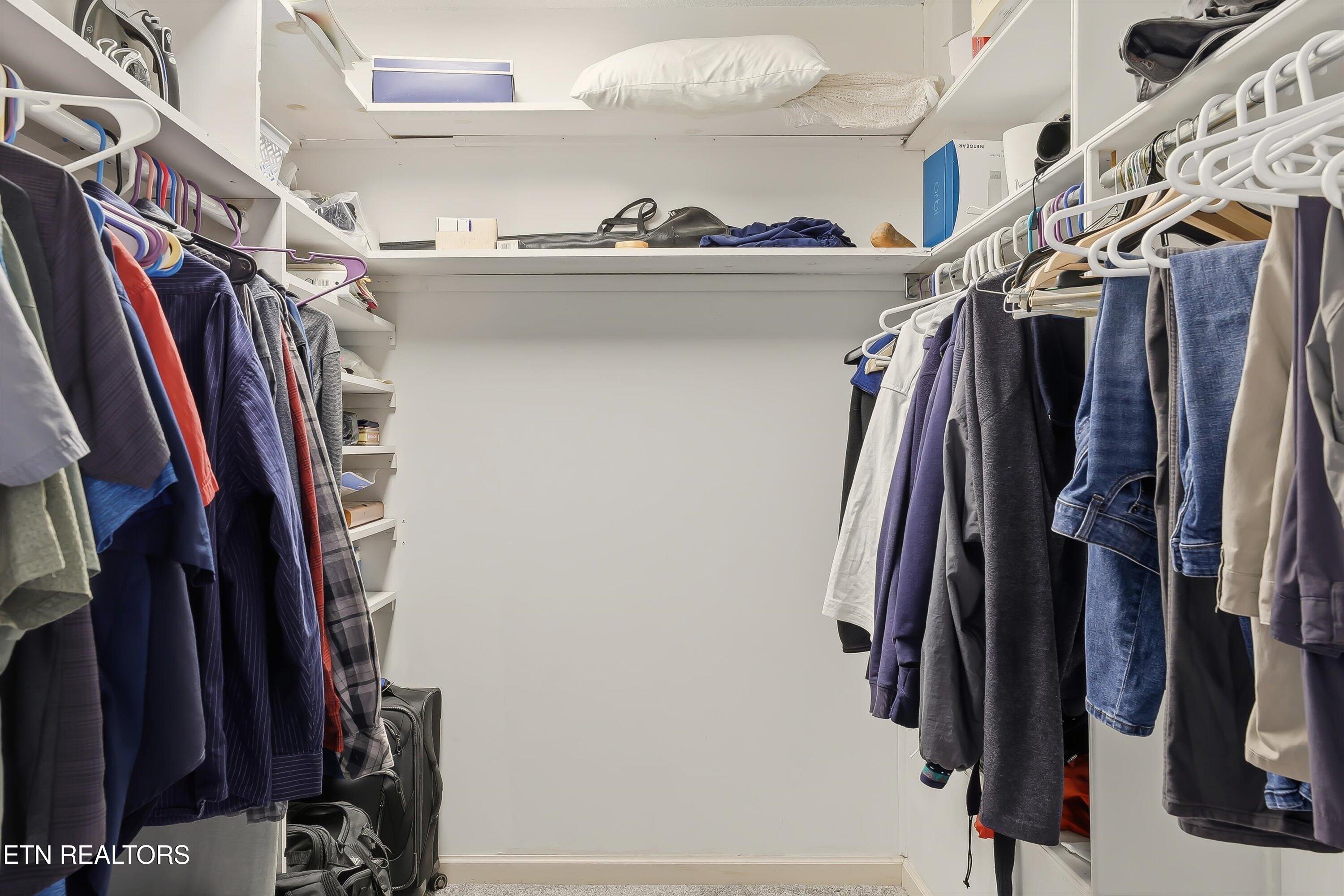 110 Hendrix Drive Oak Ridge, TN 37830 - Photo 17 of 33 Primary walk-in closet