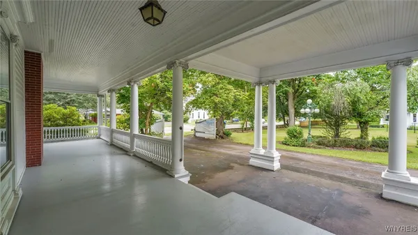 $1,400,000 | 29 Willets Avenue, Amity, NY 14813