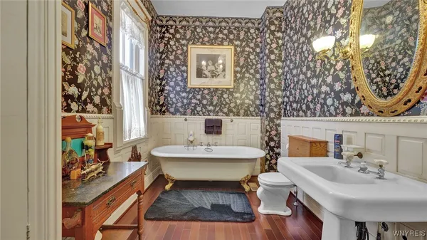 $1,400,000 | 29 Willets Avenue, Amity, NY 14813